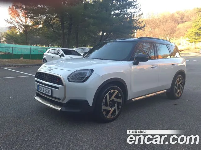 MINI Countryman 2025 thumb 2