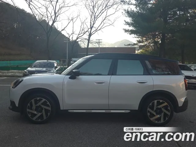 MINI Countryman 2025 thumb 3