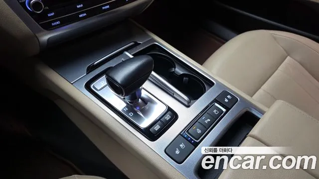 Genesis G80 2020 thumb 8