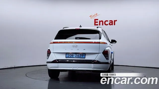 Hyundai Kona 2023 thumb 4