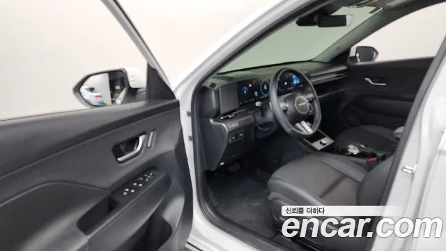 Hyundai Kona 2023 thumb 10