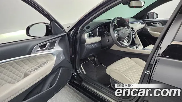 Genesis G70 2022 thumb 10