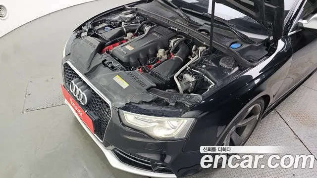 Audi RS5 2013 thumb 6