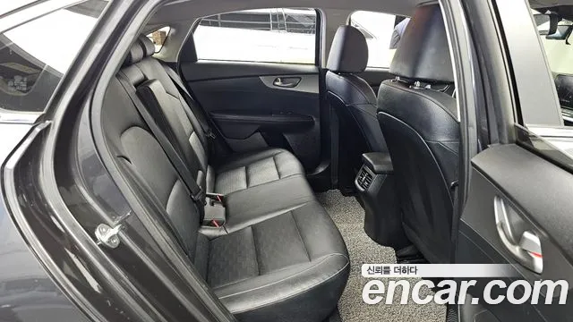 Kia K3 2019 thumb 12