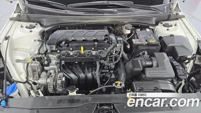Hyundai Avante 2022 thumb 6