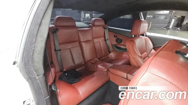 BMW M6 2007 thumb 12