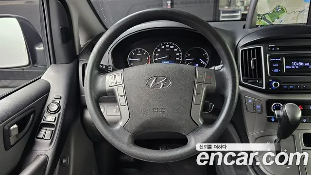 Hyundai Starex 2017 thumb 12