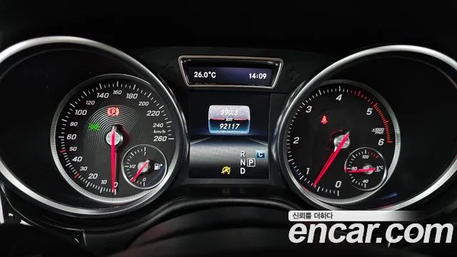 Mercedes-Benz GLE 2017 thumb 8