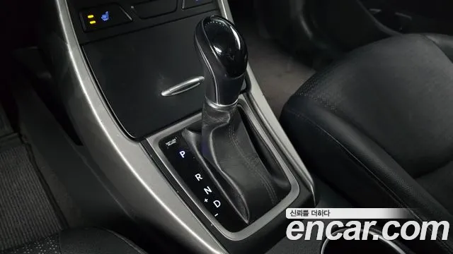 Hyundai Avante 2014 thumb 8