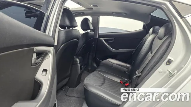Hyundai Avante 2014 thumb 11