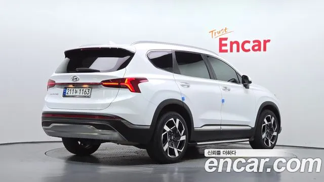 Hyundai Santa Fe 2023 thumb 2