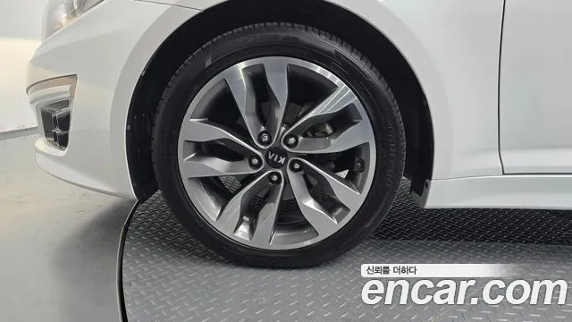 Kia K5 2015 thumb 5