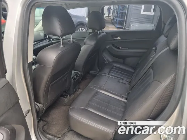ChevroletGMDaewoo Orlando 2012 thumb 12