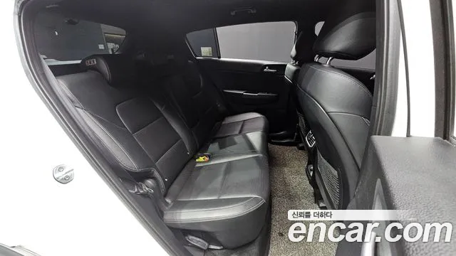 Kia Sportage 2018 thumb 11