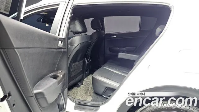 Kia Sportage 2018 thumb 12