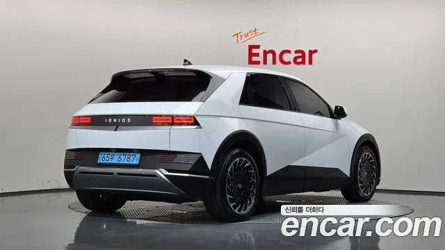 Hyundai IONIQ 5 2022 thumb 2
