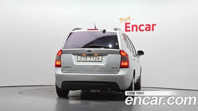 Kia Carens 2008 thumb 4