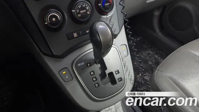 Kia Carens 2008 thumb 9