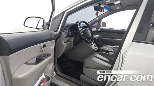 Kia Carens 2008 thumb 10
