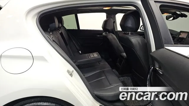 BMW 1-Series 2014 thumb 11