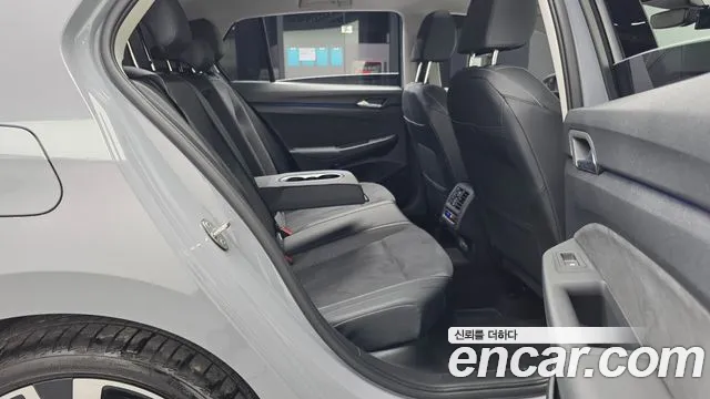 Volkswagen Golf Sportsvan 2025 thumb 11