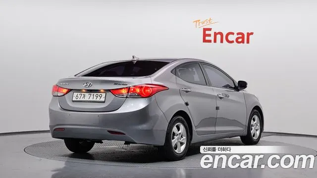 Hyundai Avante 2012 thumb 2