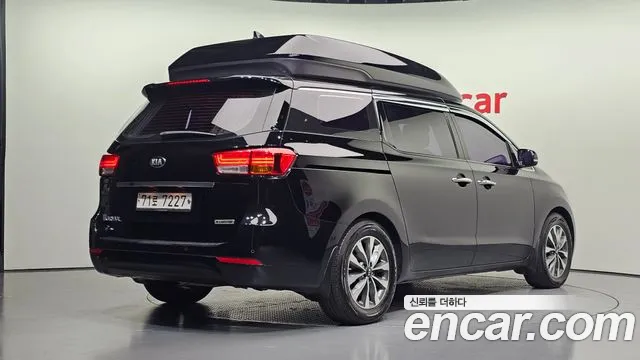Kia Carnival 2014 thumb 2
