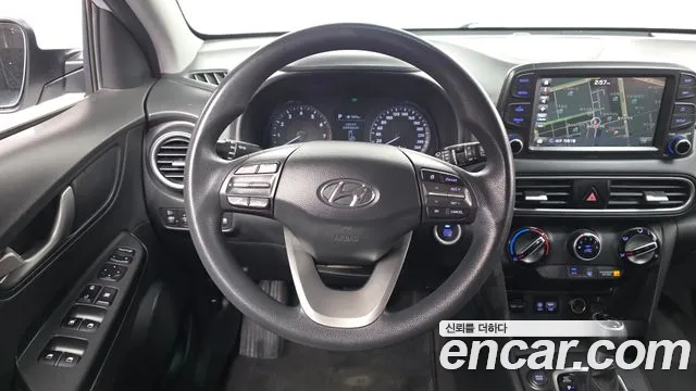 Hyundai Kona 2017 thumb 12