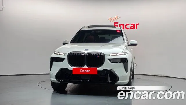 BMW X7 2025 thumb 3