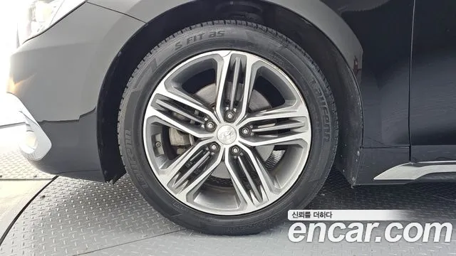 Hyundai Grandeur 2017 thumb 5