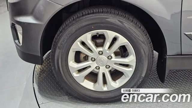 KG_Mobility_Ssangyong KORANDO 2017 thumb 5