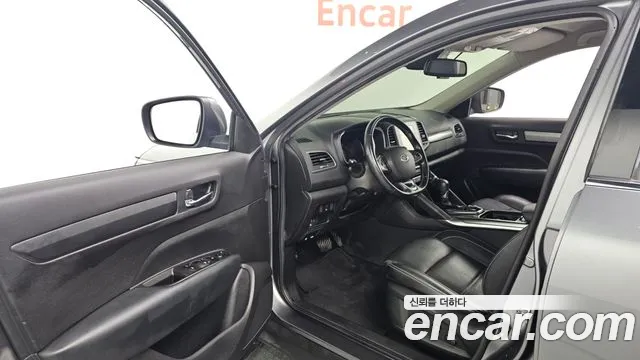 Renault-KoreaSamsung Koleos 2019 thumb 10