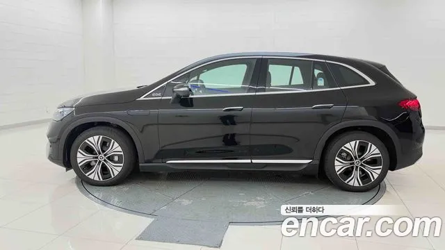 Mercedes-Benz EQE 2026 thumb 2