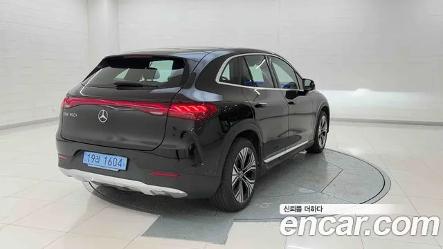 Mercedes-Benz EQE 2026 thumb 5