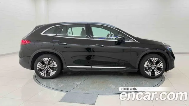 Mercedes-Benz EQE 2026 thumb 6