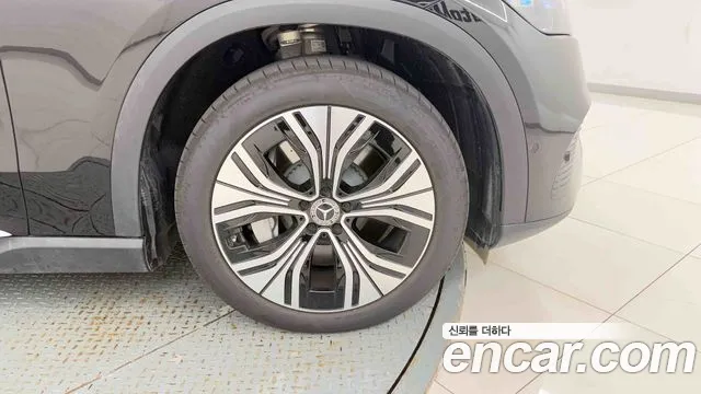 Mercedes-Benz EQE 2026 thumb 9