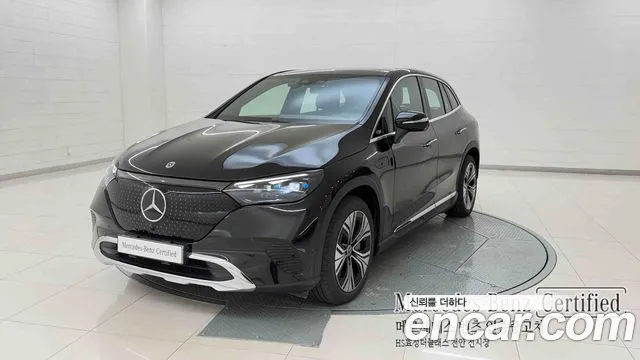 Mercedes-Benz EQE 2026 thumb 12