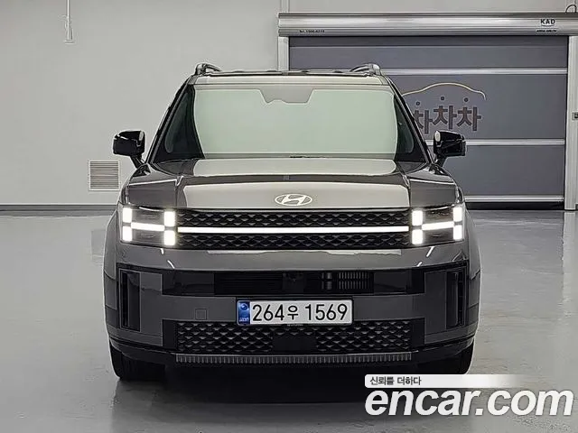Hyundai Santa Fe 2023 thumb 2