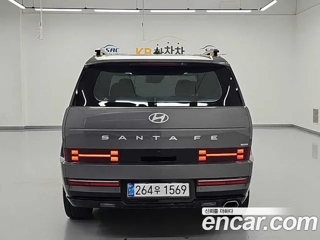 Hyundai Santa Fe 2023 thumb 3