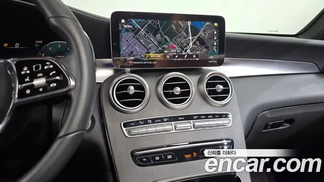 Mercedes-Benz GLC 2023 thumb 12
