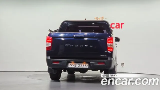 KG_Mobility_Ssangyong Rexton 2018 thumb 4