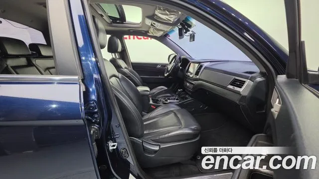 KG_Mobility_Ssangyong Rexton 2018 thumb 10