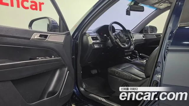 KG_Mobility_Ssangyong Rexton 2018 thumb 11