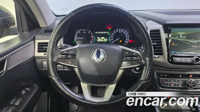 KG_Mobility_Ssangyong Rexton 2018 thumb 12