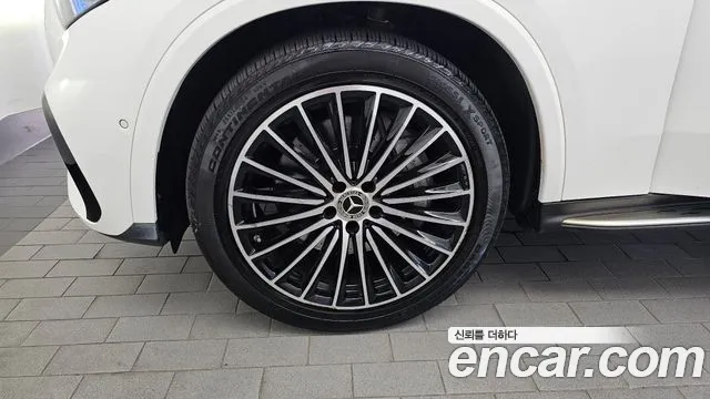 Mercedes-Benz GLC 2023 thumb 5