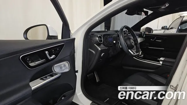 Mercedes-Benz GLC 2023 thumb 10