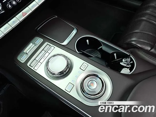 Genesis GV70 2021 thumb 8