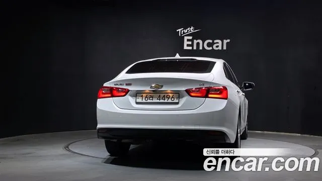 ChevroletGMDaewoo Malibu 2018 thumb 4
