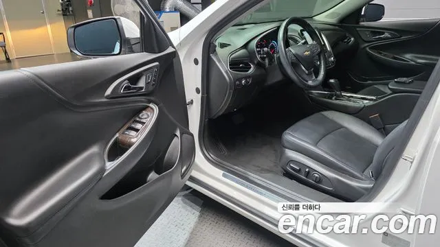 ChevroletGMDaewoo Malibu 2018 thumb 10