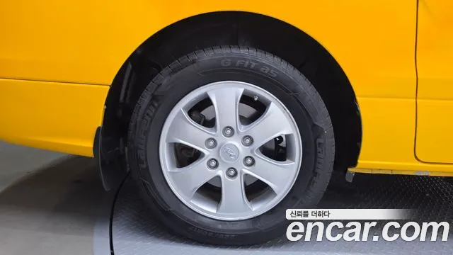 Hyundai Starex 2018 thumb 5